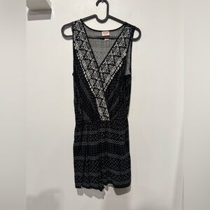 🎉 Mossimo Supply Co. Black and Gray Patterned Romper